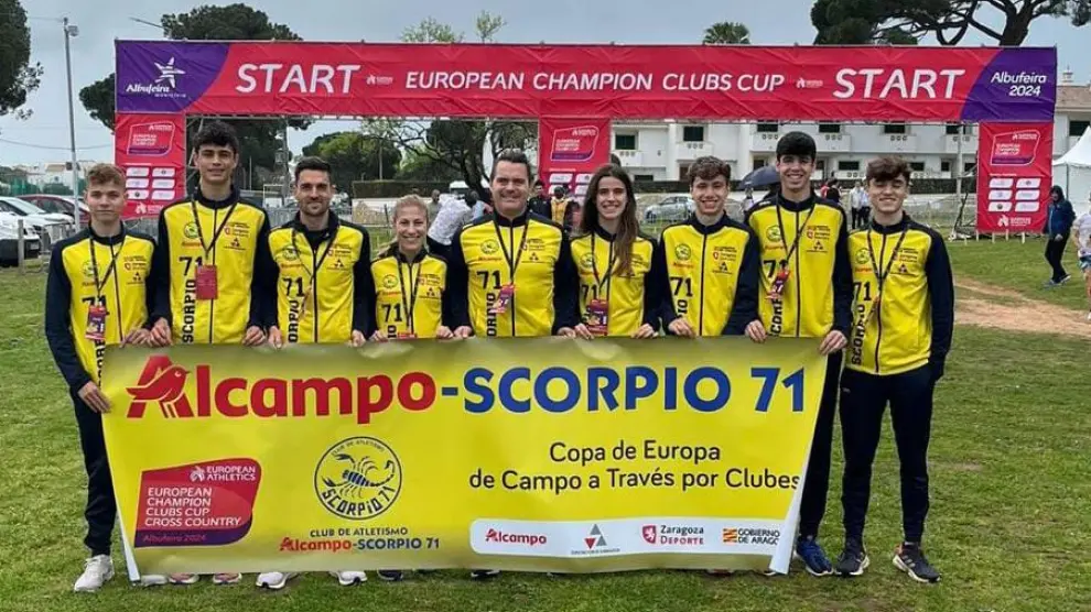 Los equipos del Alcampo-Scorpio 71 en el Europeo.