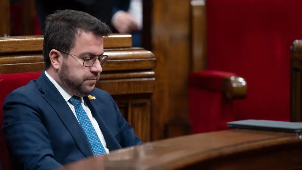 El presidente de la Generalitat, Pere Aragonés, durante el pleno del debate a la totalidad de Presupuestos 2024 en el Parlament
