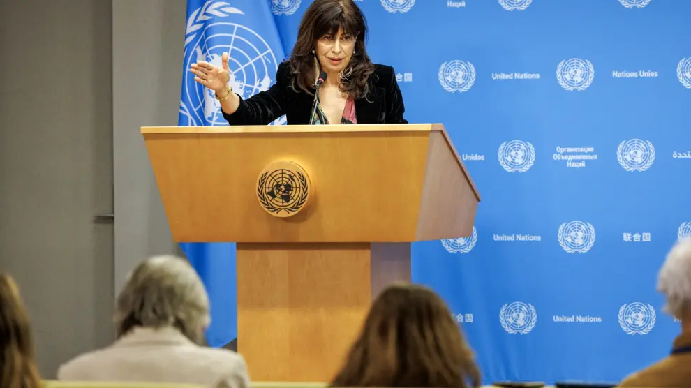 La ministraa de Igualdad, Ana Redondo, habla durante una rueda de prensa en la sede de las Naciones Unidas en Nueva York