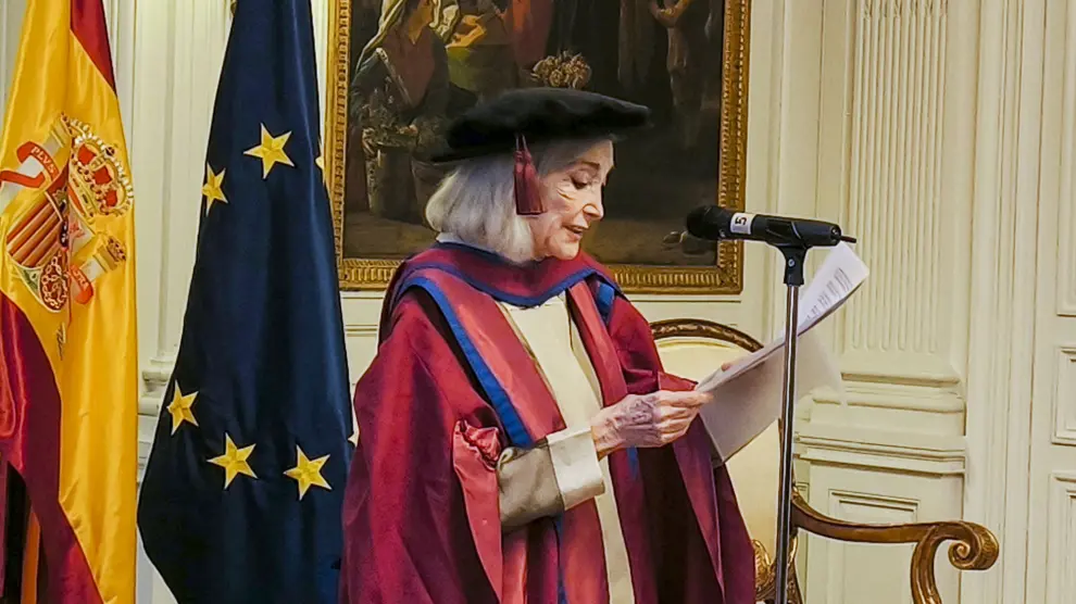 La actriz española Núria Espert recibió este lunes el doctorado 'honoris causa' de la Royal Central School of Speech and Drama de la Universidad de Londre