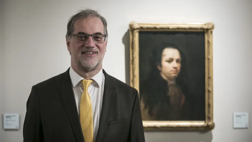 El historiador alemán Helmut Jacobs, catedrático de Literaturas Románicas en la Universidad de Duisburg-Essen, durante una visita al Museo Goya.