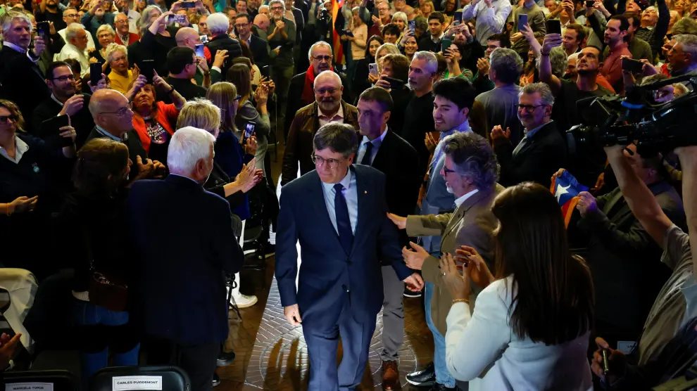 Catalan separatist leader Carles Puigdemont arrives to hold a press conference in Elne, France March 21, 2024. REUTERS/Abert Gea [[[REUTERS VOCENTO]]]