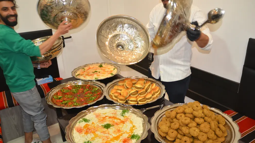 Algunos de los platos que se degustaron en la inauguración de la nueva Birosta.