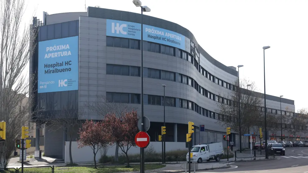 Inmueble donde se ubicará el futuro Hospital HC Miralbueno, en Zaragoza.