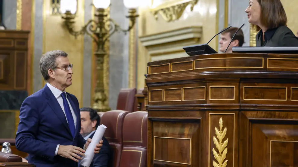 MADRID, 10/04/2024.- El líder del PP, Alberto Núñez Feijóo, durante la sesión de control al Ejecutivo este miércoles en el Congreso. EFE/ Mariscal