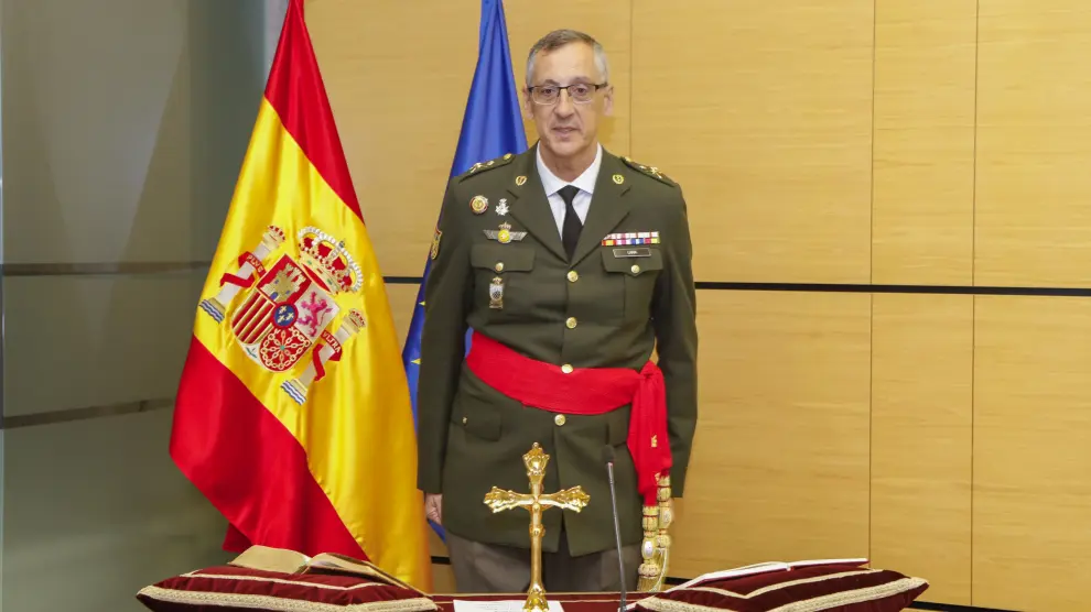 Toma de posesión del Inspector general de Sanidad de la Defensa, general Juan Antonio Lara Garrido en el Ministerio de Defensa.