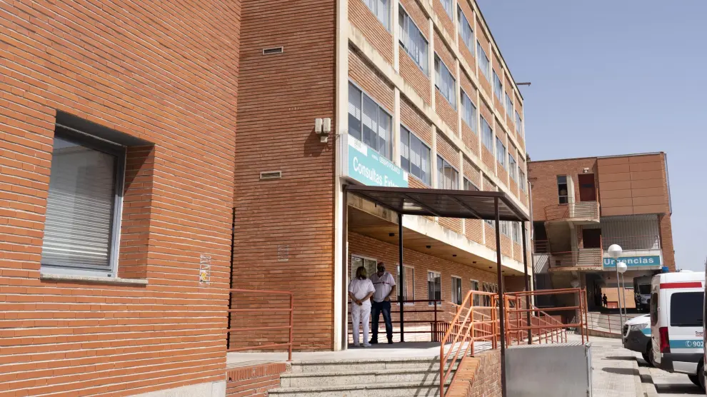 Acceso al área de Consultas Externas del hospital Obispo Polanco de Teruel.