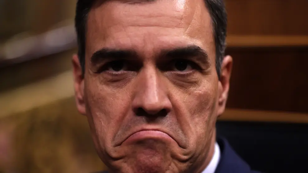 FILE - Pedro Sanchez gestures as he arrives at the Spanish parliament in Madrid, Spain, July 25, 2019. Socialist Prime Minister Pedro Sanchez has left Spain in suspense on announcing he may step down because of what he called an "unprecedented" smear campaign against his wife. Sanchez, who has been in office since 2018, stunned all Wednesday April 24, 2024 by announcing that he was canceling all events until next week when he will unveil his future. (AP Photo/Manu Fernandez, File)