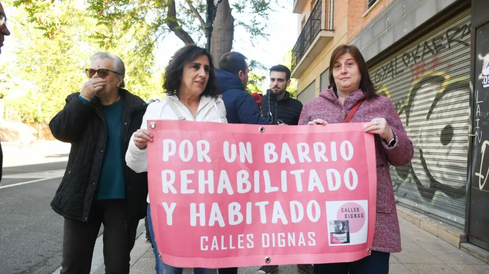 Visita de la alcaldesa, Natalia Chueca, a la zona de Zamoray-Pignatelli.