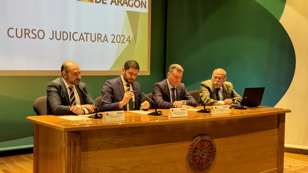 Inauguración curso sobre digitalización en la justicia aragonesa
