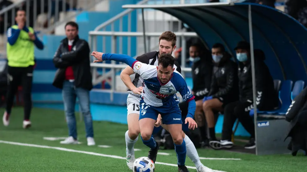 Fútbol, Segunda División B. Partido Ebro 1 - Haro Deportivo 1. Primer partido con público en el campo Pedro Sancho de Zaragoza tras la relajación de las restricciones por la covid-19. Autor: JIMÉNEZ, FRANCISCO Fecha: 21/02/2021 Propietario: Colaboradores Aragón Id: 2021-481999 [[[HA ARCHIVO]]]