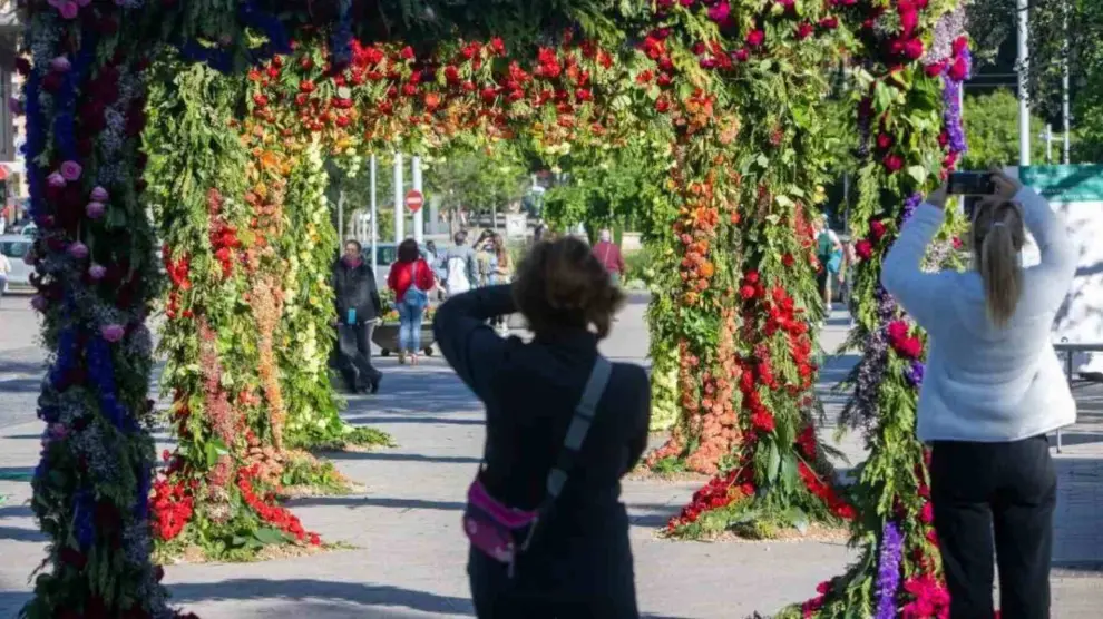 Así fue la edición anterior de Zaragoza Florece en el Parque Grande