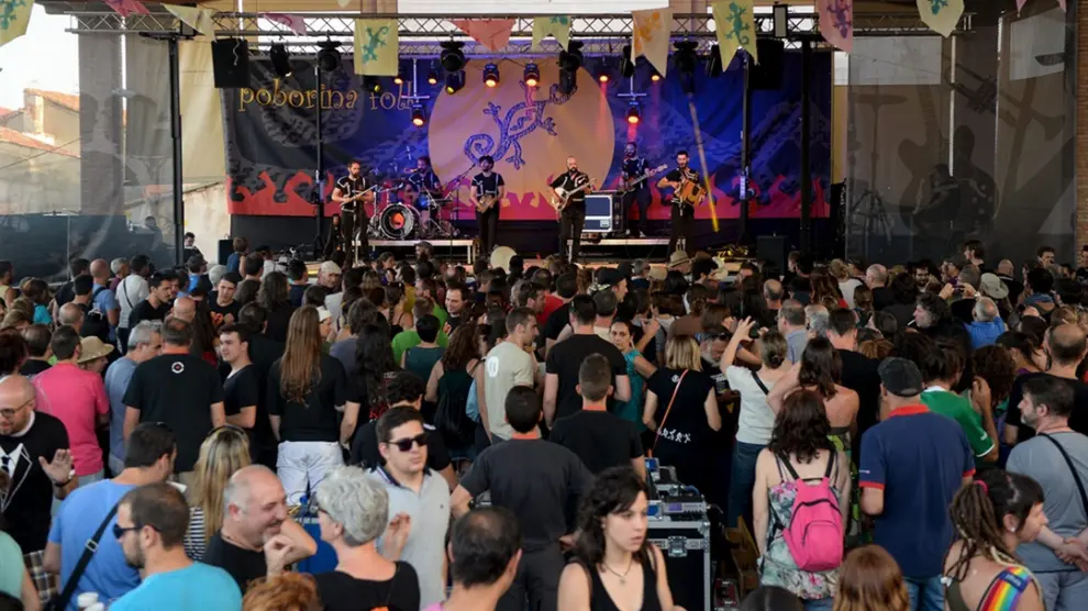 Festival Poborina Folk, en El Pobo (Teruel). Este año llega a 24 ediciones.