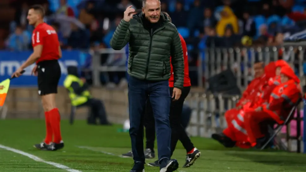 Partido del Real Zaragoza contra el Racing de Ferrol en La Romareda.