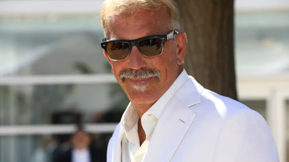 May 19, 2024, Cannes, Cote D'azur, France: KEVIN COSTNER during the 'Horizon: An American Saga' photocall at the 77th Annual Cannes Film Festival at Palais des Festivals in Cannes, France (Credit Image: © Mickael Chavet/ZUMA Press Wire)