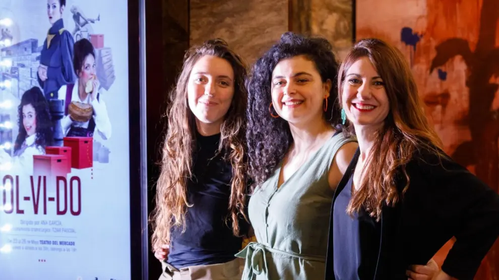 Alba Escribano, Carmen Mas y Lorena Soler son Biribú Teatro.
