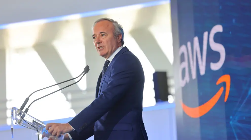 El presidente de Aragón, Jorge Azcón, anuncia la inversión de 15.700 millones de euros por parte de Amazon Web Services