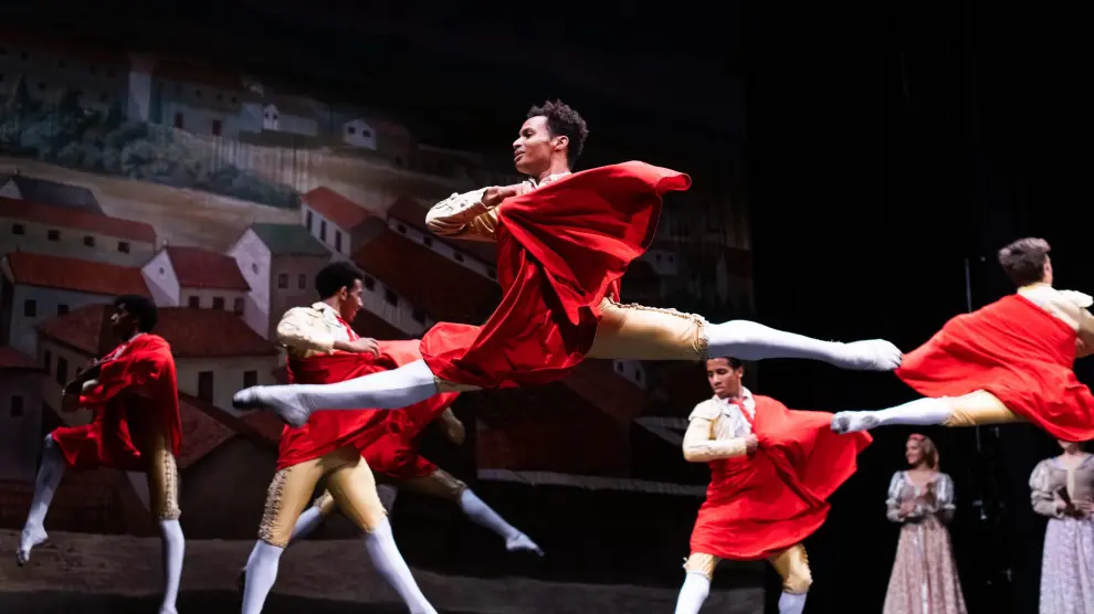 El Ballet Nacional de Cuba actúa estos días en el Teatro Principal.