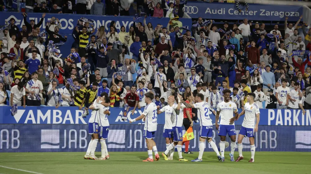 La Romareda se despide de su Fondo Sur en el último partido (Real Zaragoza-Albacete) de esta temporada.