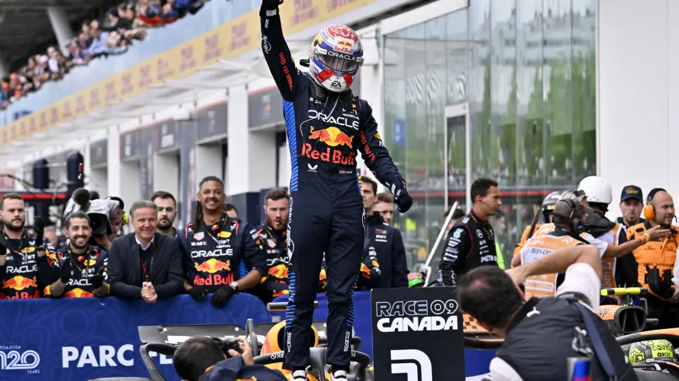 Max Verstappen celebra la victoria en el Gran Premio de Canadá en Montreal