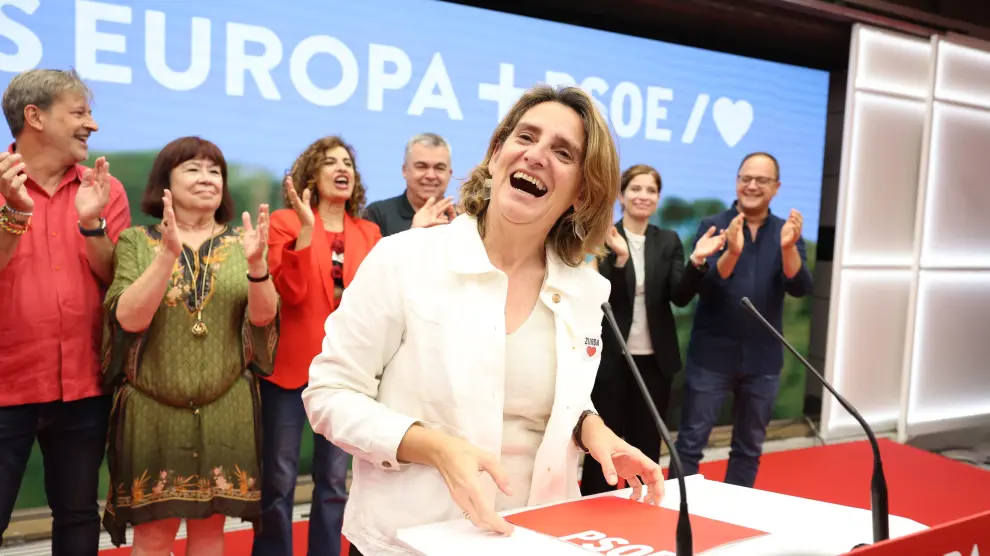 Teresa Ribera (PSOE) celebra los resultados de las elecciones europeas del 9 de junio.