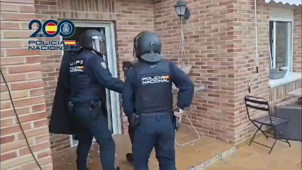 Quince personas fueron detendidas en las provincias de Zaragoza y Álava. La organización tenía su base de operaciones en Alagón.