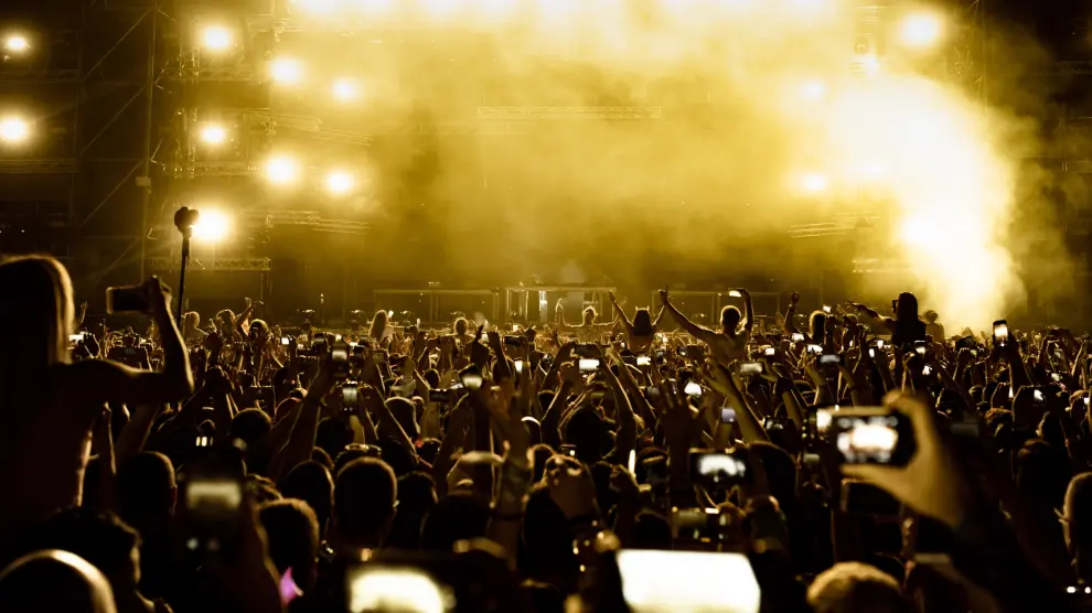 Los festivales y conciertos cuentan con la ayuda de grupos electrógenos para generar más potencia.