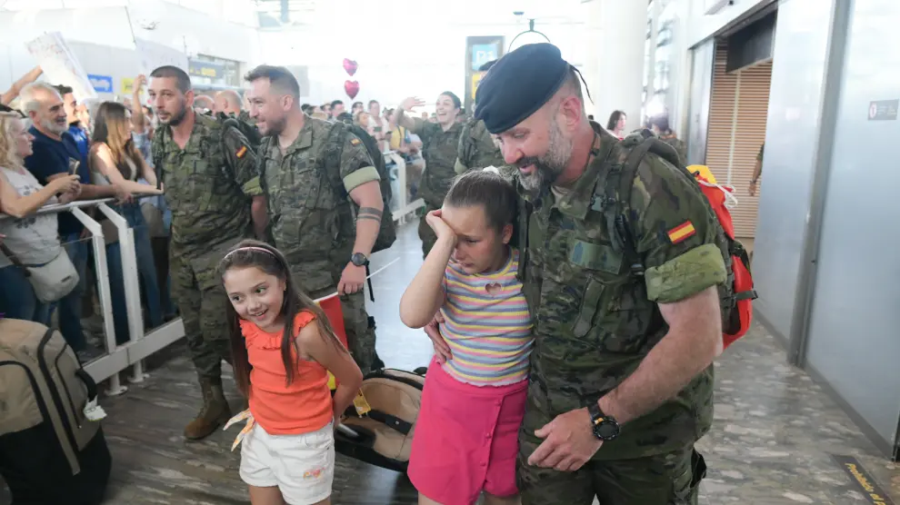 Llegada de la Brigada Aragón de Letonia al Aeropuerto de Zaragoza