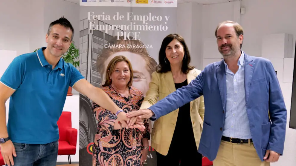 Los organizadores durante la presentación de la feria.