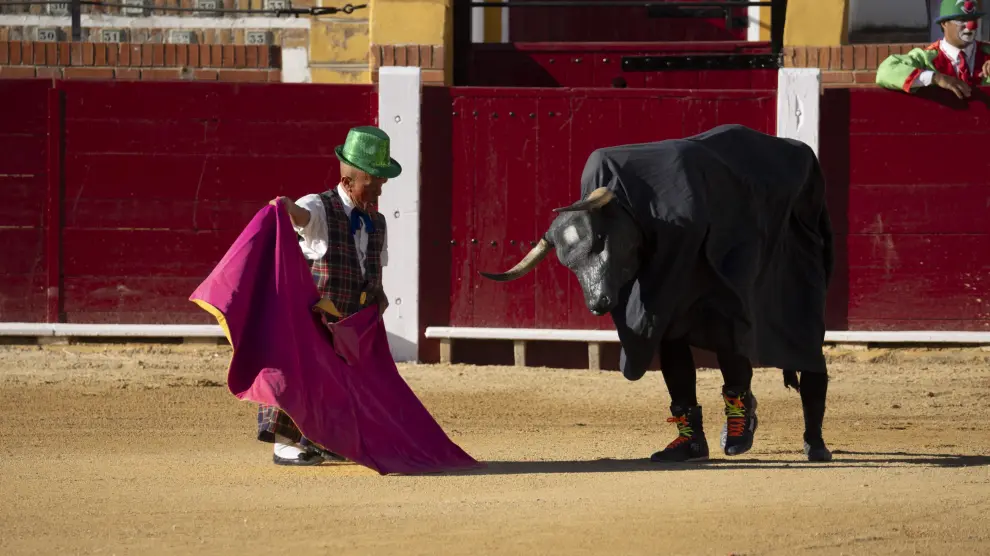 Celebración del Popeye Torero en la plaza de toros de Teruel este martes.