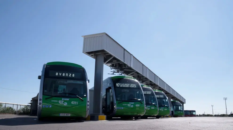 Avanza ha dotado de 72 autobuses eléctricos a la flota urbana que recorre las calles de Zaragoza.