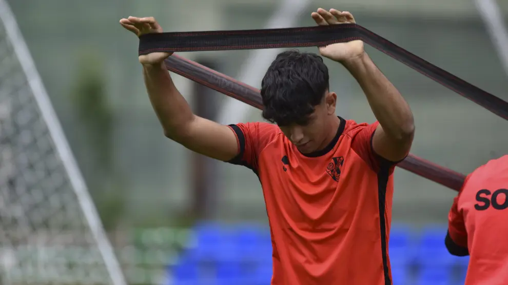 Primer entrenamiento de la SD Huesca.