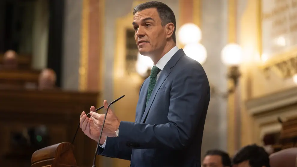 El presidente del Gobierno, Pedro Sánchez, comparece durante una sesión extraordinaria en el Congreso de los Diputados