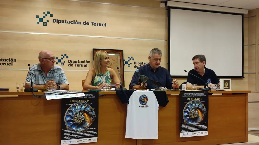 Antonio Fontela, Beatriz Redón, Joaquín Moreno y Juan Carlos Escudero en la presentación a los medios.