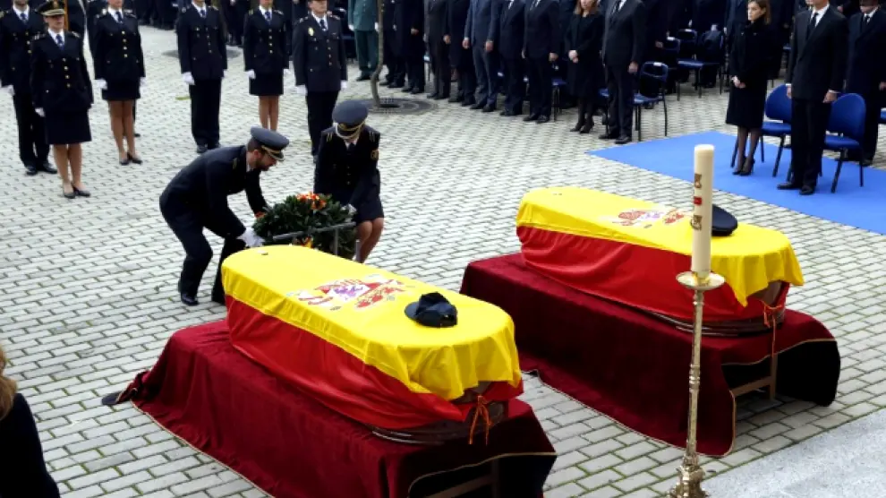 El funeral de los dos policías fallecidos en el atentado de la embajada española en Kabul