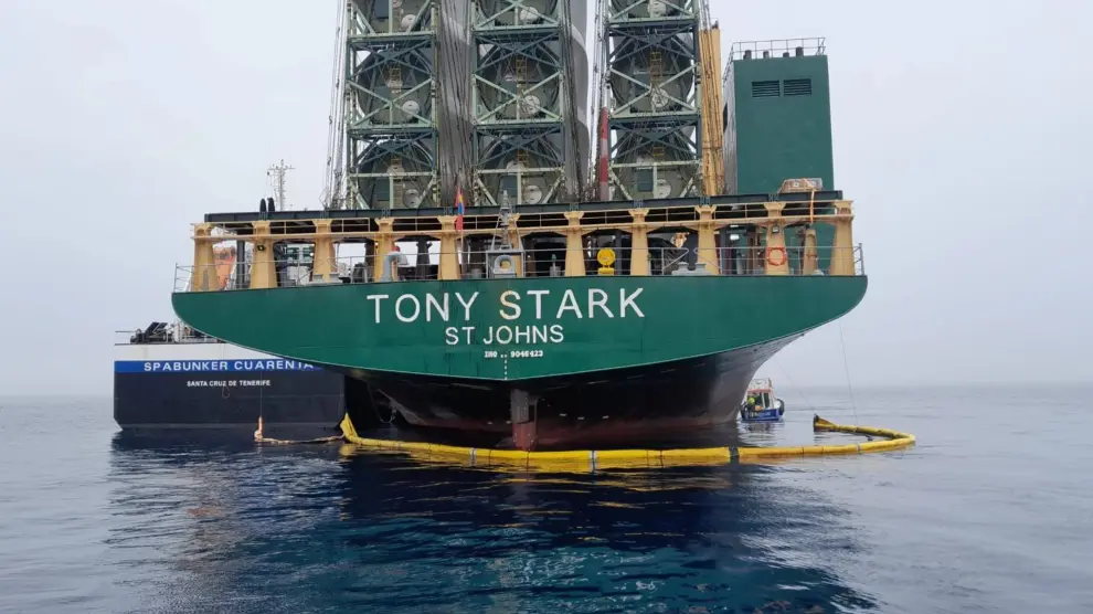 Imagen del buque mercante Tony Stark en Ceuta.