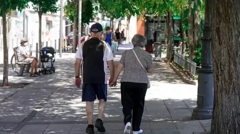 Una pareja de pensionistas.