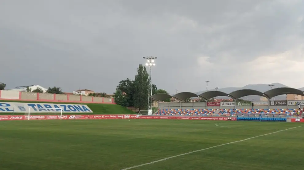 Campo Municipal de Tarazona, hora y media antes del partido que juega el Real Zaragoza contra el equipo local este sábado a las 19.30.