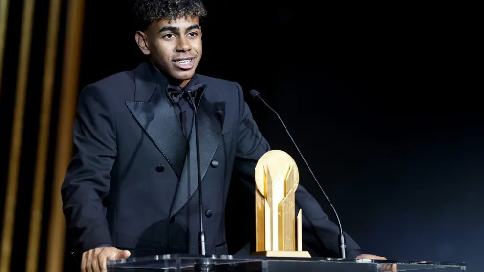 Lamine Yamal, premio Kopa al mejor futbolista joven del año: "Ojalá pueda  ganar el Balón de Oro lo más pronto posible"