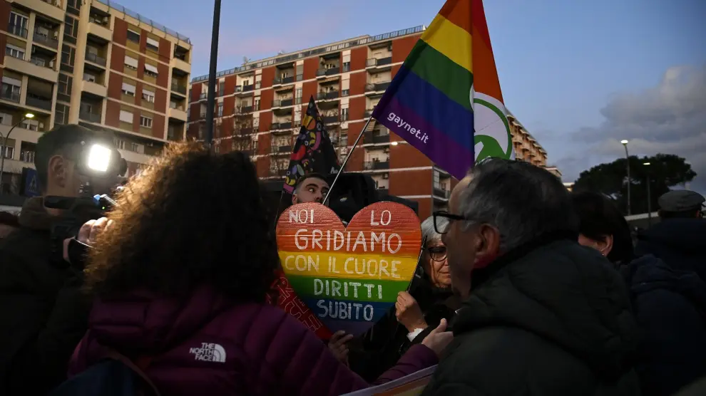 Manifestación en Roma contra una agresión homófoba a una pareja homosexual  en Nochevieja