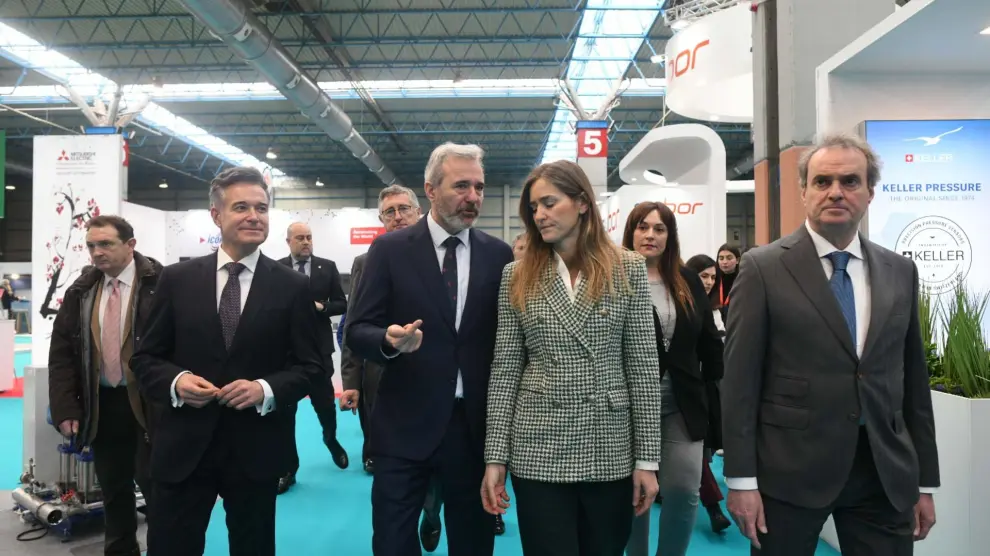 Inauguración de Smagua con presencia de la ministra del ramo y también del presidente aragonés, Jorge Azcón.