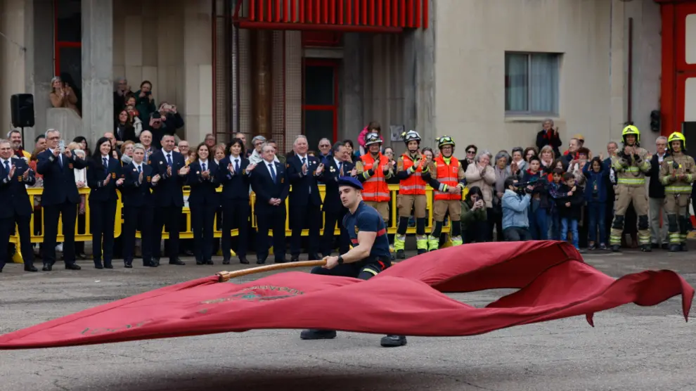 Los Bomberos de Zaragoza celebran su patrón.