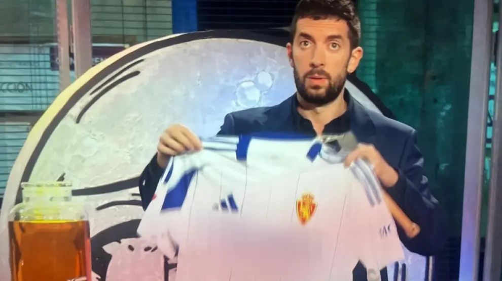 Broncano, sobre la camiseta del Real Zaragoza en 'La revuelta': "Mira qué  guapa, niño"