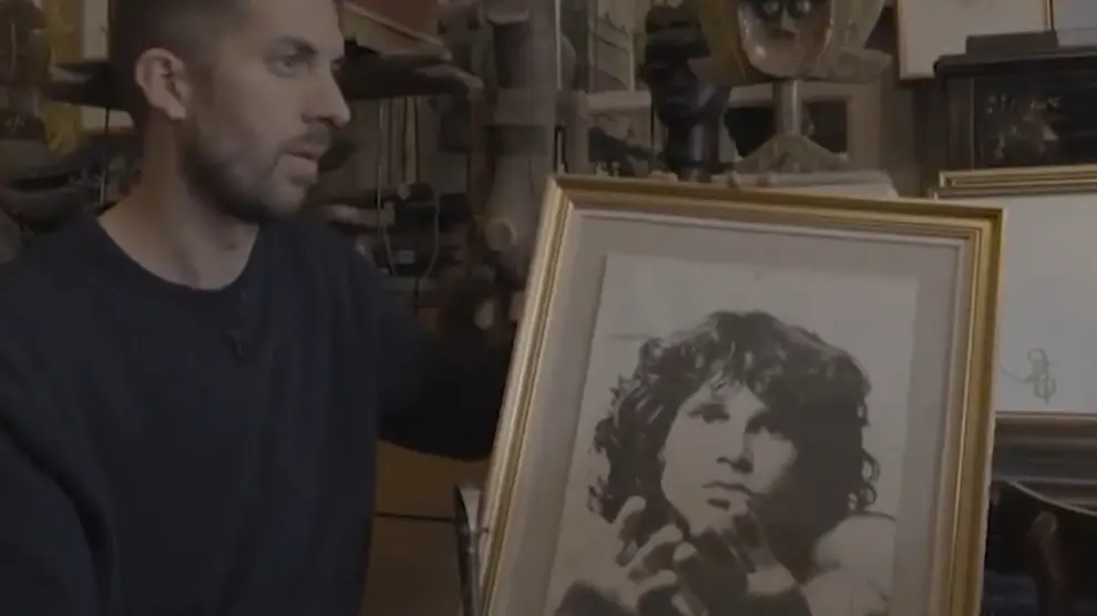 Fernando Arrabal confiesa a Broncano su amistad con Jim Morrison de los  Doors: "Casi nos matan"