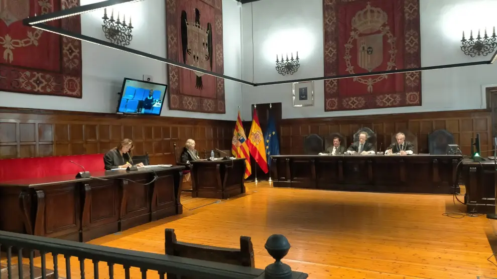 La vista se celebró en la Sala de lo Civil y lo Penal del TSJA.