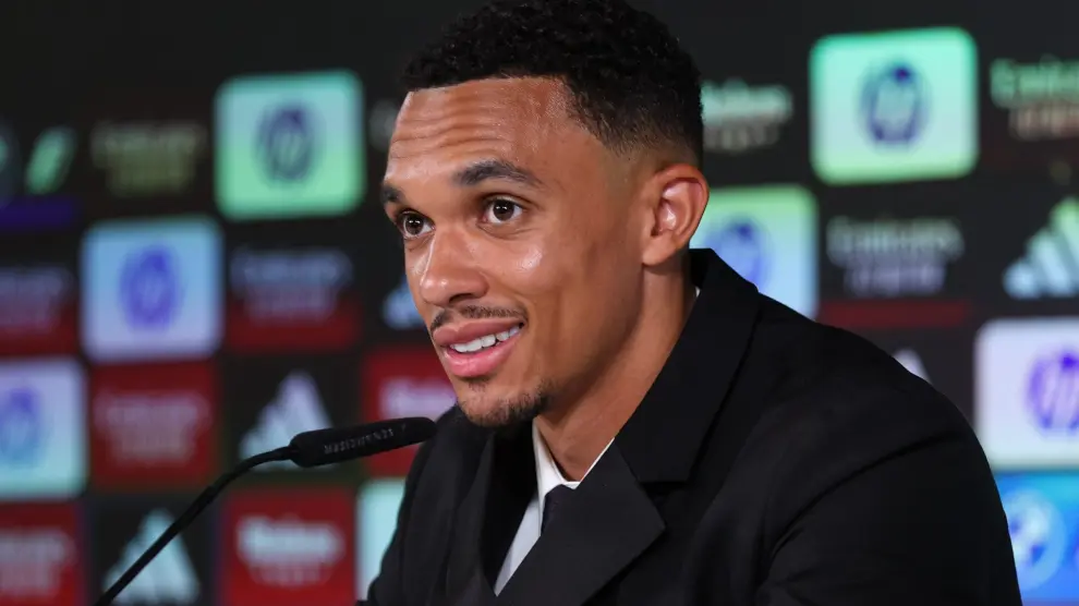 Alexander-Arnold: "He crecido viendo ganar al Real Madrid tres Champions seguidas"