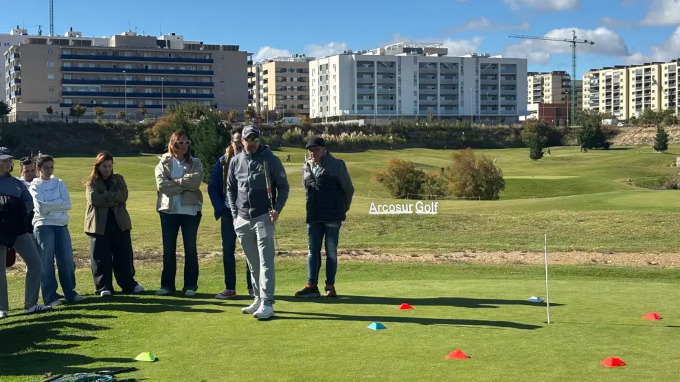 El presidente de la Federación Aragonesa de Golf, Chema Dehesa, en un momento de la jornada.