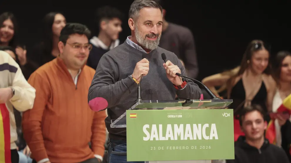 El líder de Vox, Santiago Abascal, este lunes en un acto electoral celebrado este lunes en el Palacio de Congresos de Salamanca.