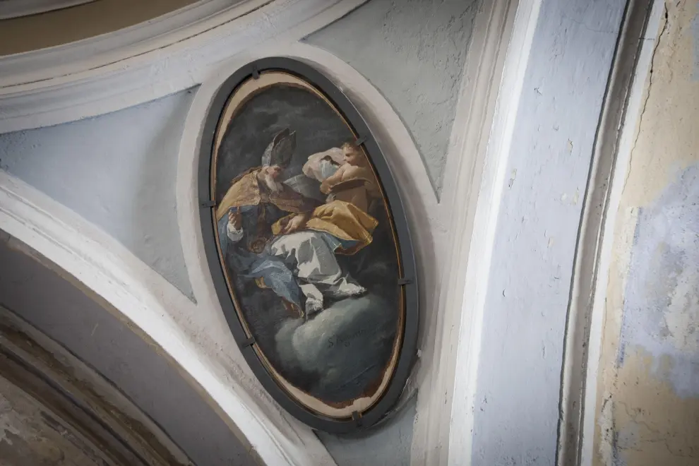 Pechinas pintadas por Goya en la iglesia de San Juan Bautista de Remolinos.