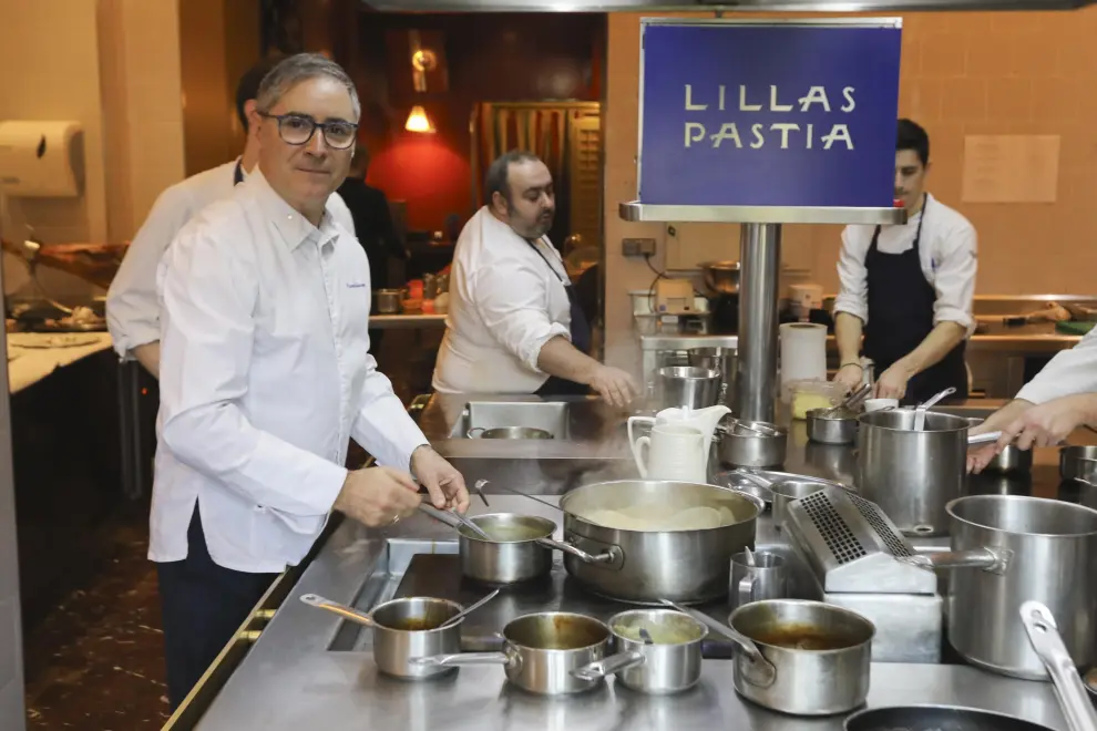 Lillas Pastia (Huesca). La Taberna del Lillas Pastia, propiedad del cocinero Carmelo Bosque, también ha revalidado la estrella, en su caso por séptimo año consecutivo. El restaurante oscense tiene como meta convertir a Huesca en un destino gastronómico excepcional.